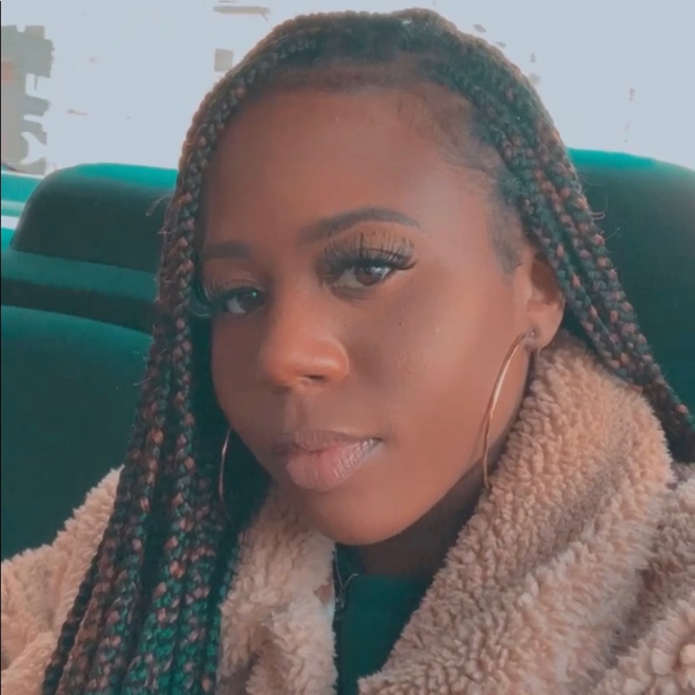 Meet your Posher, Sydney